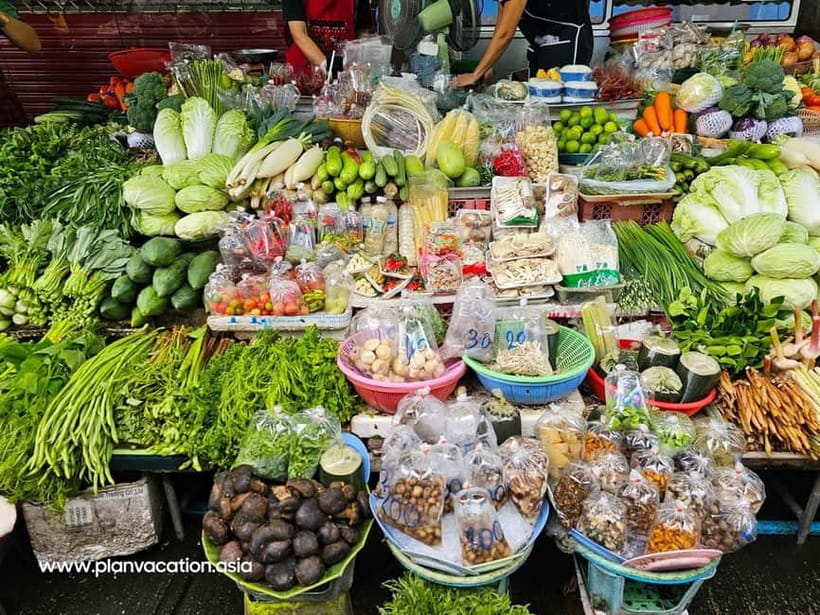 Thai Herbal Cooking Class & Market Tour in Bangkok - Hands-On Cooking: 4 Dishes Plus 1 Dessert, Herb Forward