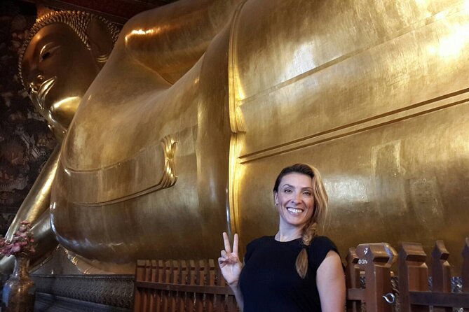 Thai PRIVATE Tour Guide - Wat Arun, Temple of Dawn: river views and tall-styled drama
