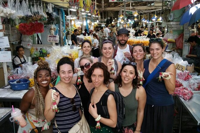 Thai PRIVATE Tour Guide - Transportation and tickets: what your guide handles, what you still pay