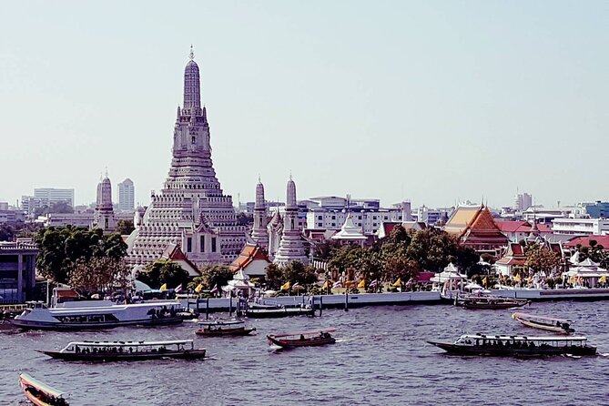 Thai Tour Guide : PRIVATE Highlight of Bangkok + Canal Tour + Simple Thai Lunch - Chao Phraya River Long-Tail Boat and Klong Canal Views