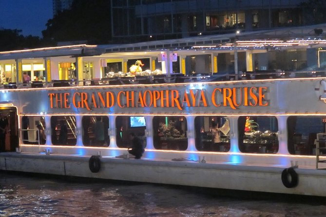 The Chaophraya Cruise : LUXURY 5 STAR Dinner Cruise Program - The exact timing: how the 2 hours plays out