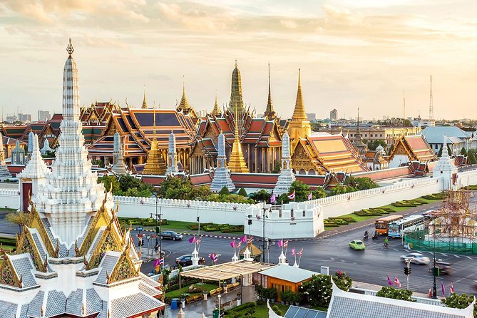 The Grand Palace, Wat Phra Kaew, Wat Pho Tour with Massage option - Wat Pho and the Reclining Buddha: The Perfect UNESCO-Grade Start