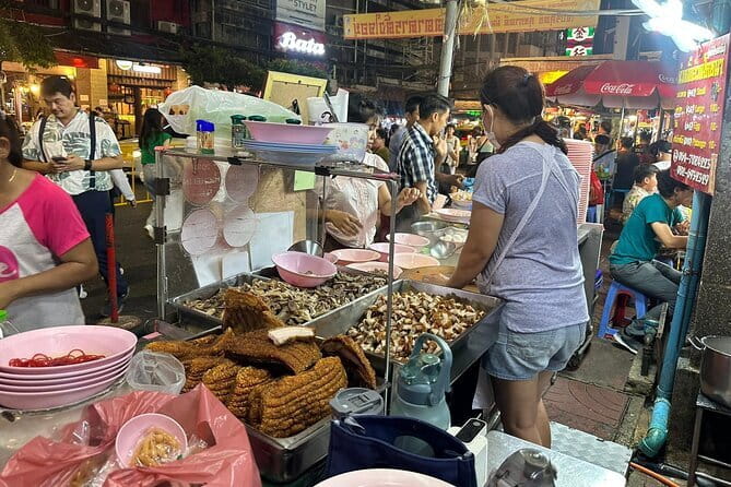 The Highest Rated Food Tour in Bangkok 10+ Tastings - Stop-by-stop: what you can expect along Chinatown Road