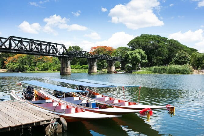 Three Temple River Cruise with Wat Pho, Wat Arun and Wat Rakhang - Who should book this three-temple river route