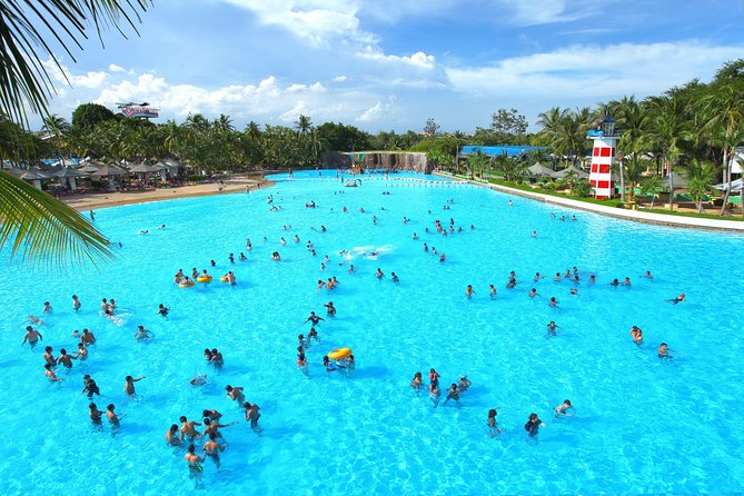 Thrilling Rides & Free Buffet at Siam Amazing Park, Bangkok - Water rides and the Super Spiral: when the splash is the plan