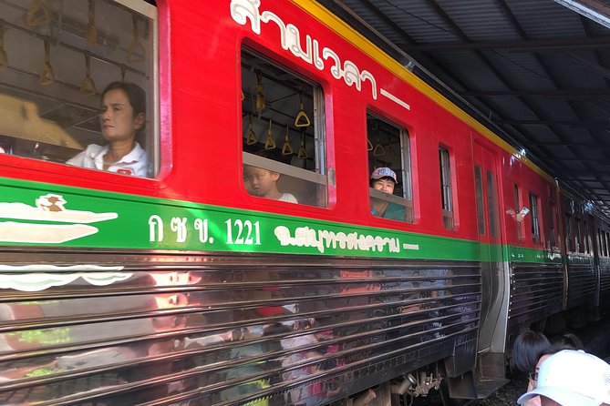 Train Market and Floating Market half day tour - Bartering and Food: How to Make the Most of Market Time