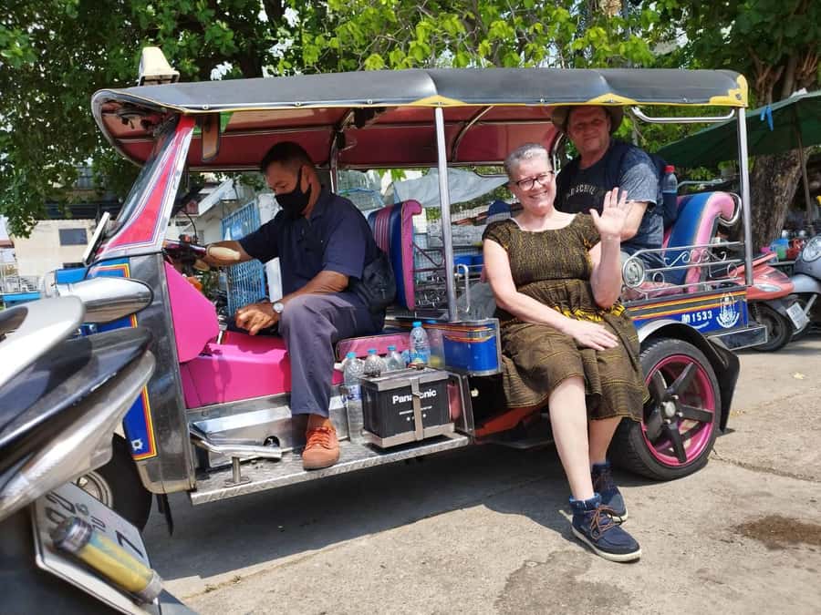 Tuk-Tuk, Longtail-boat and Rickshaw Bangkok jungle Tour - Bang Krachao: the green lung with a samlor ride and a park visit