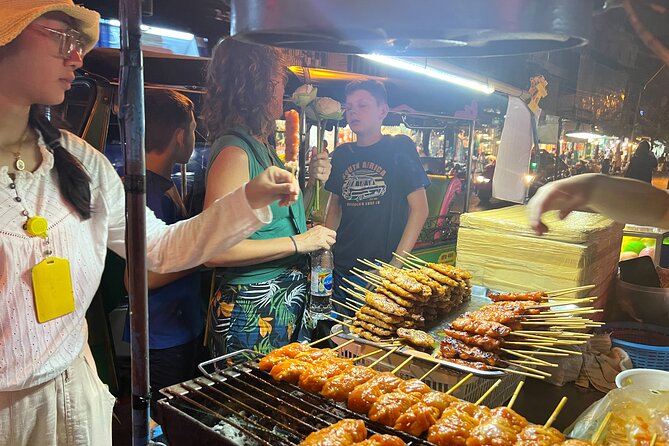Tuk-tuk Private Tour in Bangkok by Night with Chinatown meal - The land-side mix: tuk-tuk hops past Bangkok’s landmarks
