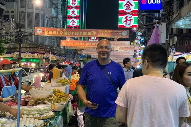 Tuk-tuk tour Bangkok by Night with Chinatown meal and hotel transfers - Sao Chingcha Giant Swing for old-town symbolism