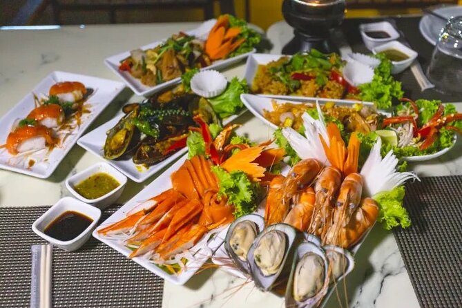 VIVA Alangka River Cruise: Dining & Cabaret Delight - Asiatique Warehouse 7 Check-In: Beat the Crowd