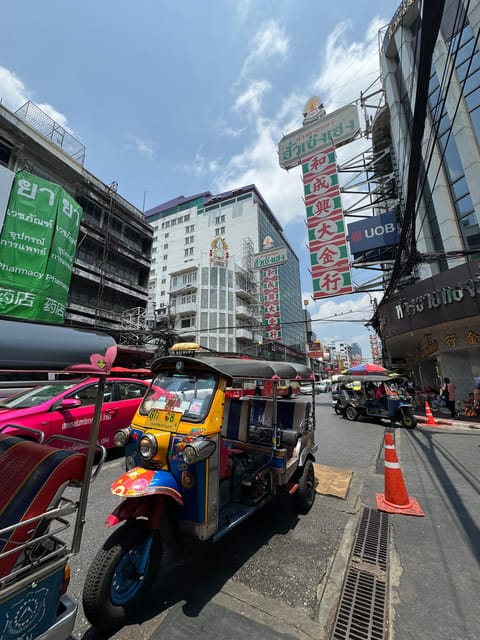 Walking Tour in Bangkok - Crocodile’s Temple and Indian Town: Variety Without Feeling Random