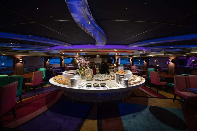 Wonderful Pearl Cruise with Private Hotel Transfer - A hotel-like dinner cruise on the Chao Phraya