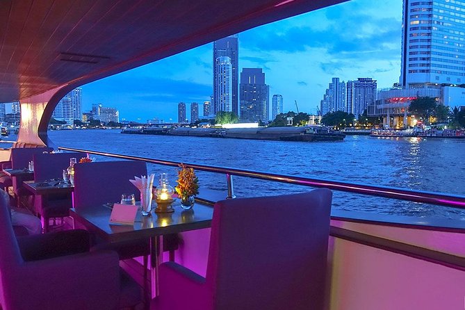 Wonderful Pearl Luxury Dinner Cruise with Live Music & Transfer - Getting to River City Pier without the stress tax